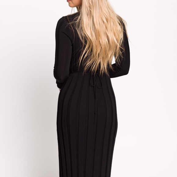 NEW Worth Collective Bentley Ribbed Knit Maxi Dress Black w/ White Trim $108 M/L - Picture 13 of 16